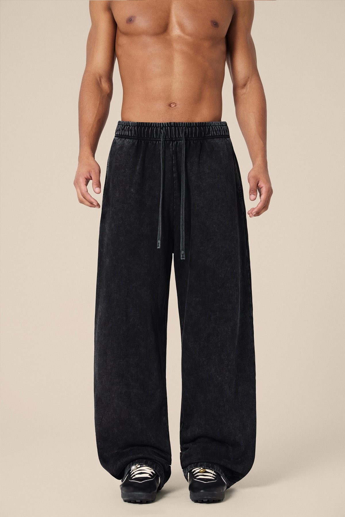 Initial Heavyweight Sweatpants