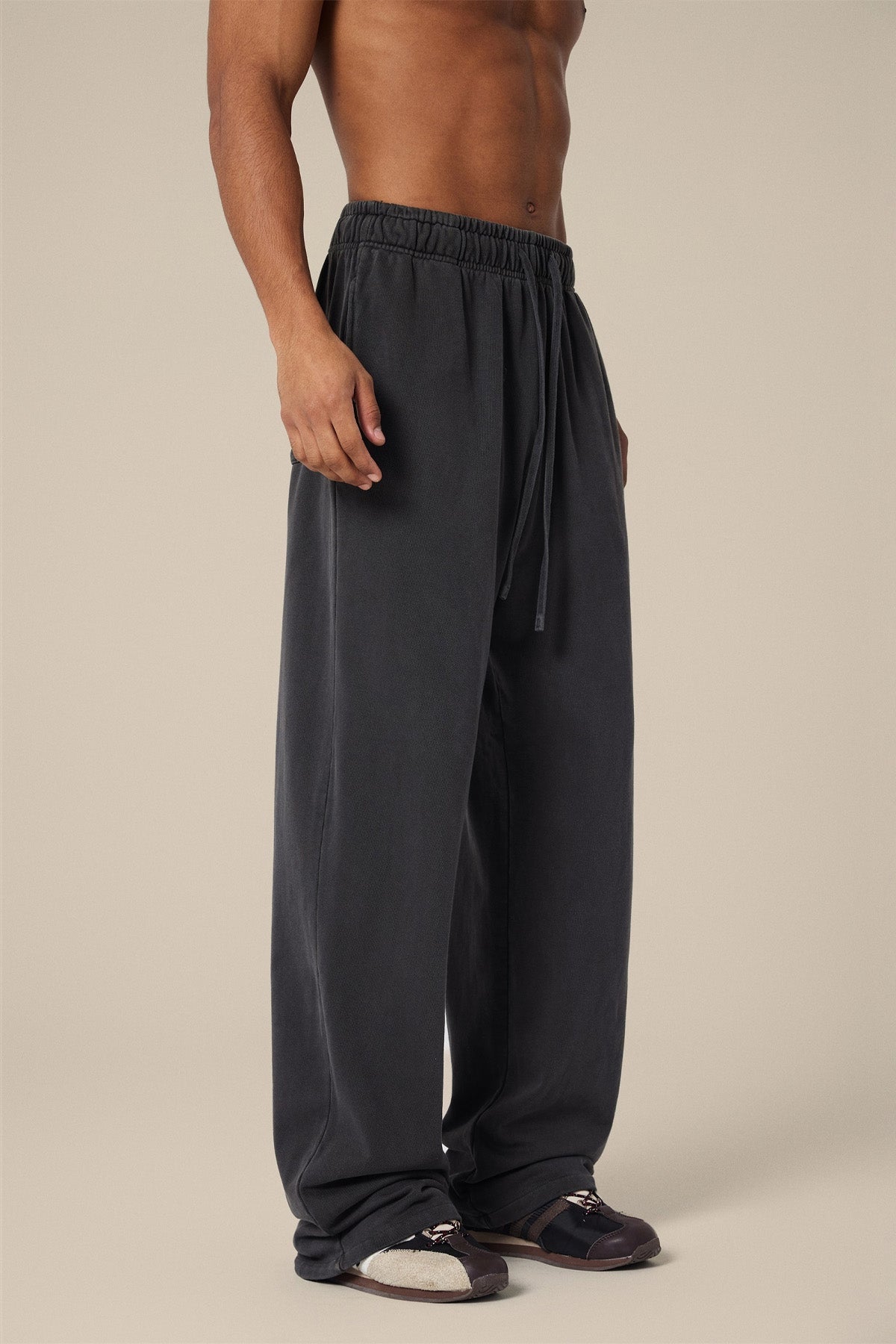 Initial Heavyweight Sweatpants